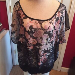 Cute Maurice's sheer top sz XL